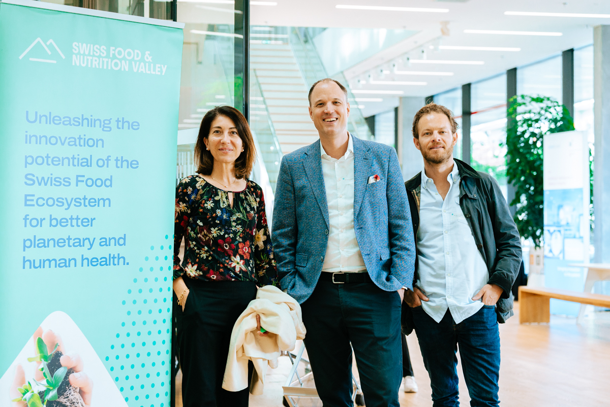 Image of the Yumane team